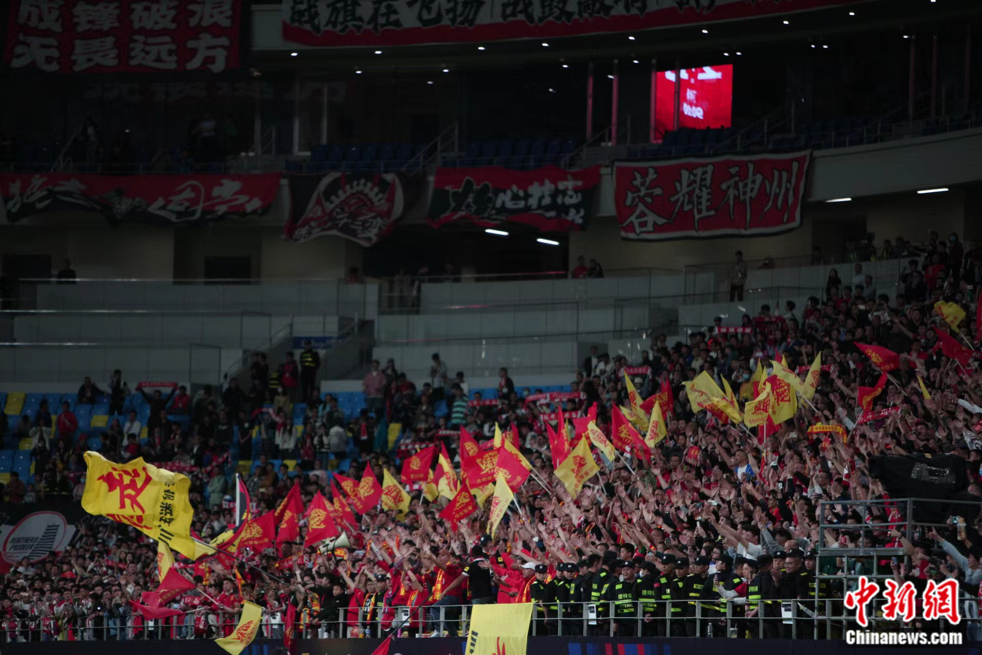 中国足球再出发：振兴之路上的现状梳理、挑战