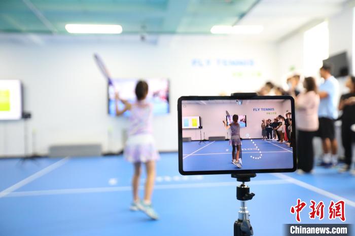 全民健身日网球普及与智