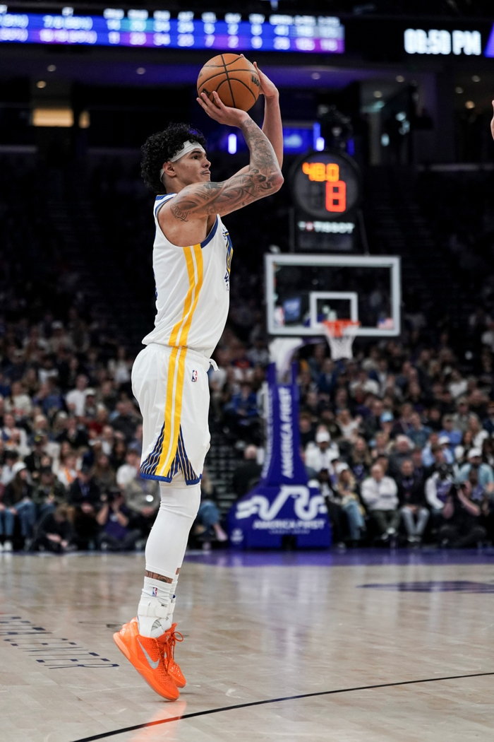 勇士客场不敌森林狼 桑托斯创生涯新高引热议