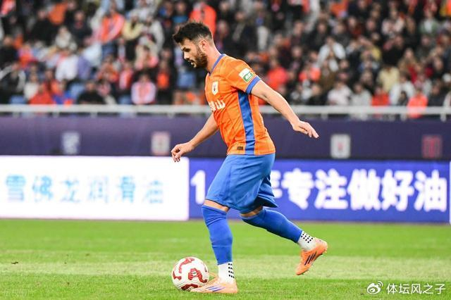 山东泰山两连败陷信任危机 卡扎伊什维利高薪续