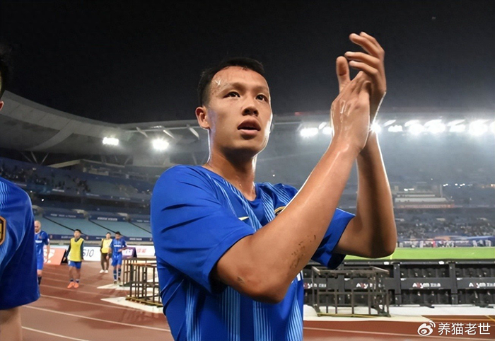 申花逆转津门虎谢鹏飞临危受命拉唐破门助逆转